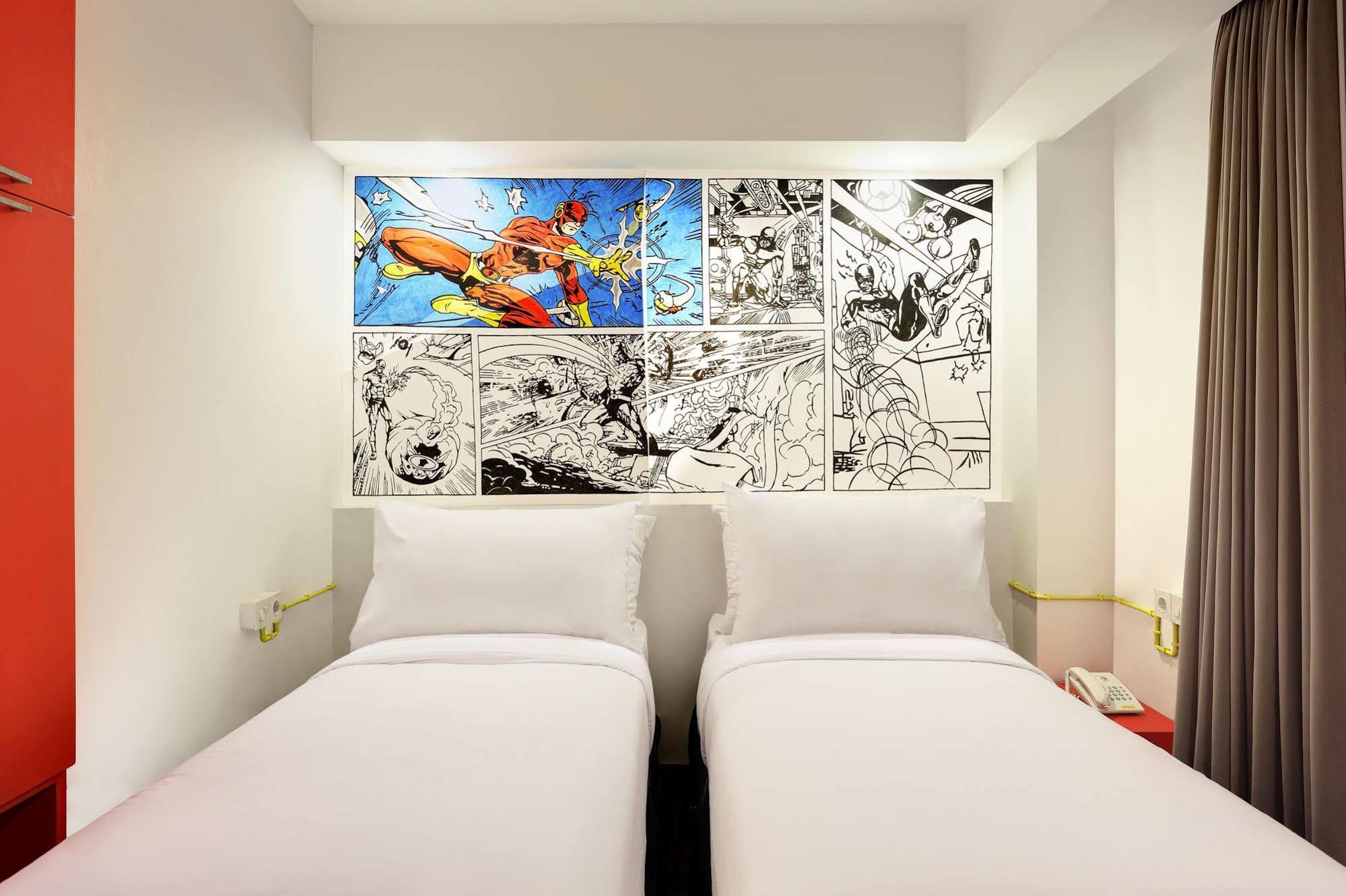 Capital O 852 The Silk At Dago Hotel Bandung Kültér fotó