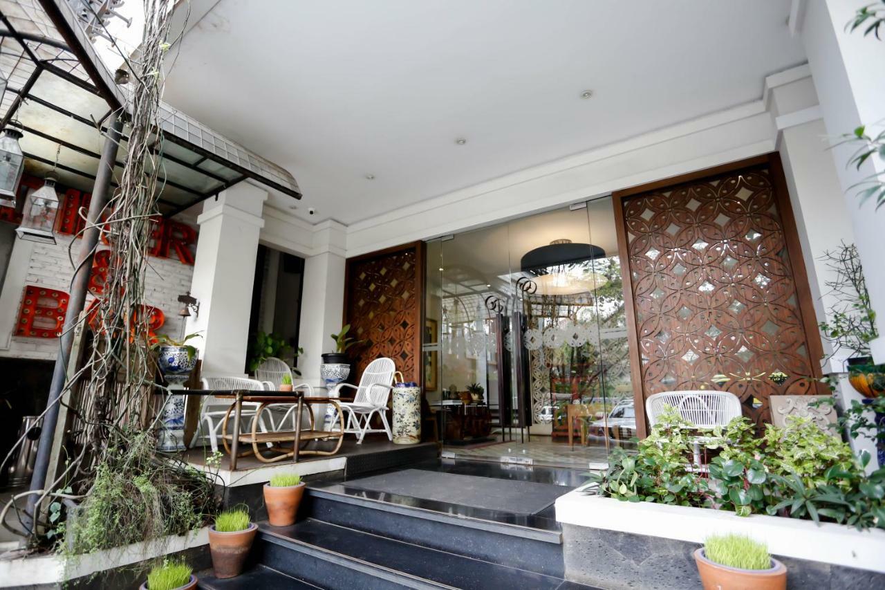 Capital O 852 The Silk At Dago Hotel Bandung Kültér fotó